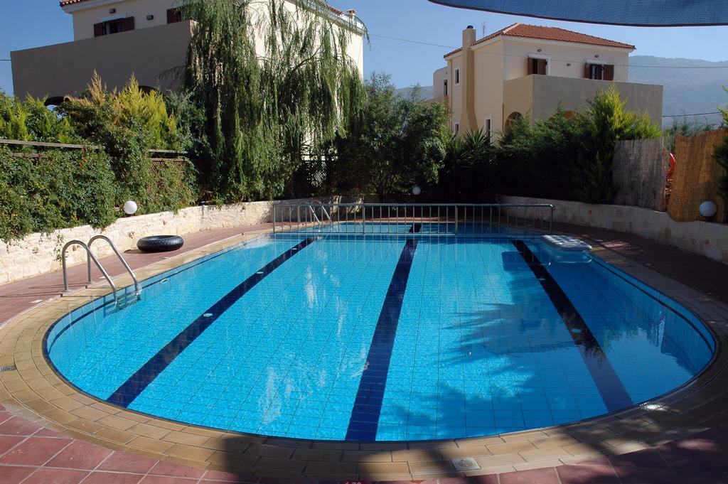 העיירה רתימנו Aloni Villas מראה חיצוני תמונה