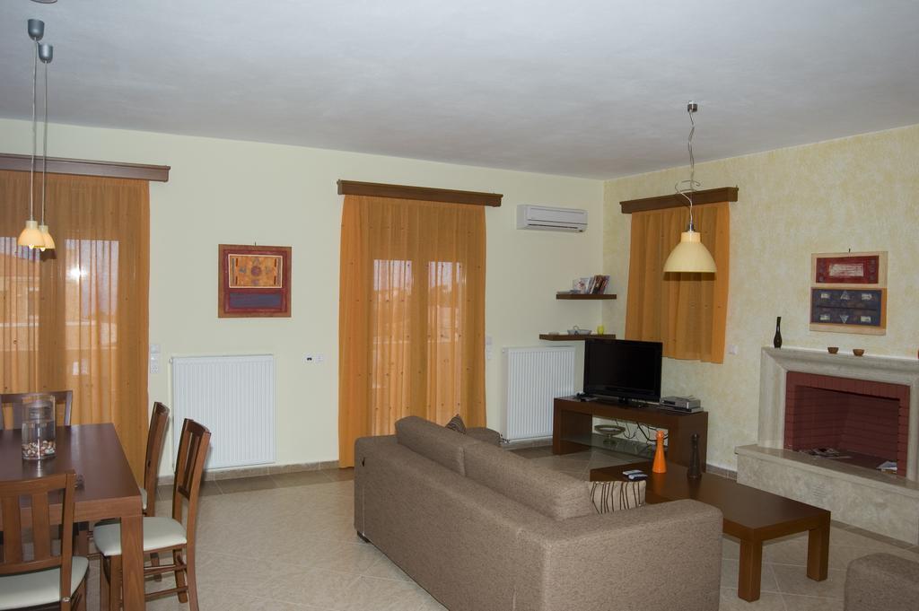 העיירה רתימנו Aloni Villas חדר תמונה