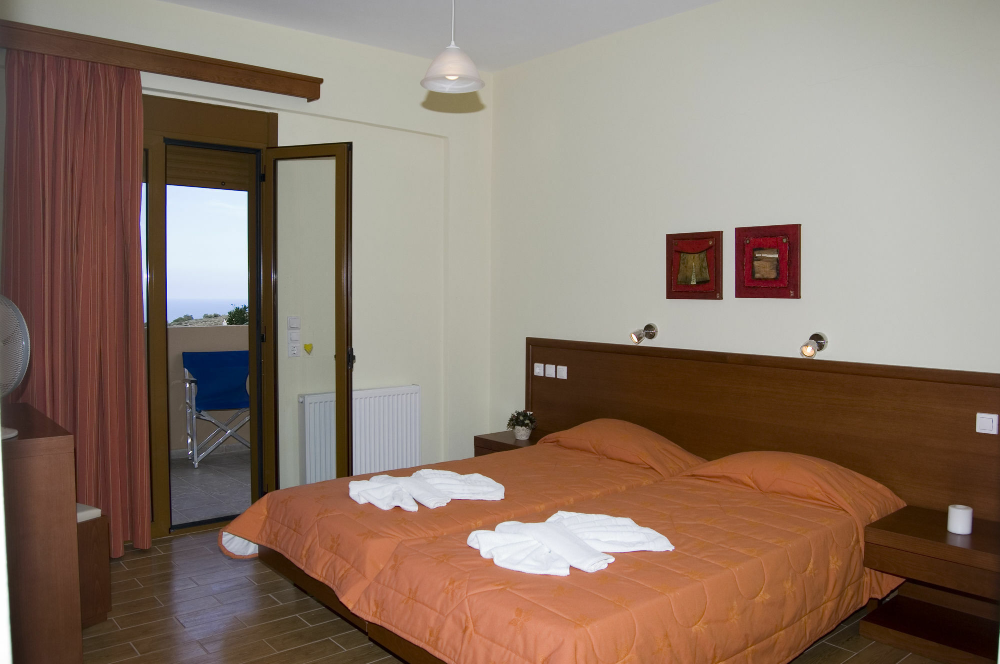 העיירה רתימנו Aloni Villas מראה חיצוני תמונה