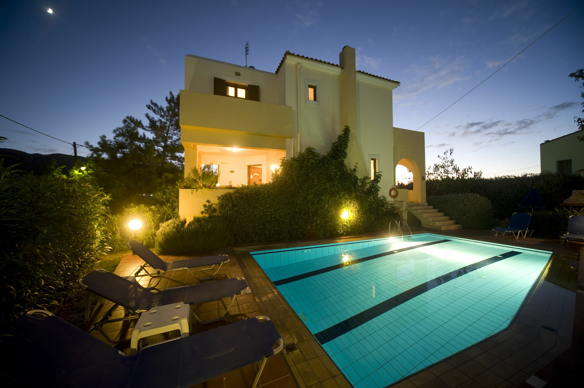 העיירה רתימנו Aloni Villas מראה חיצוני תמונה