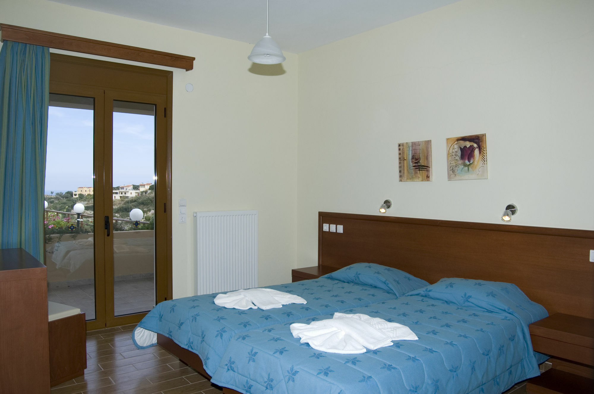 העיירה רתימנו Aloni Villas מראה חיצוני תמונה