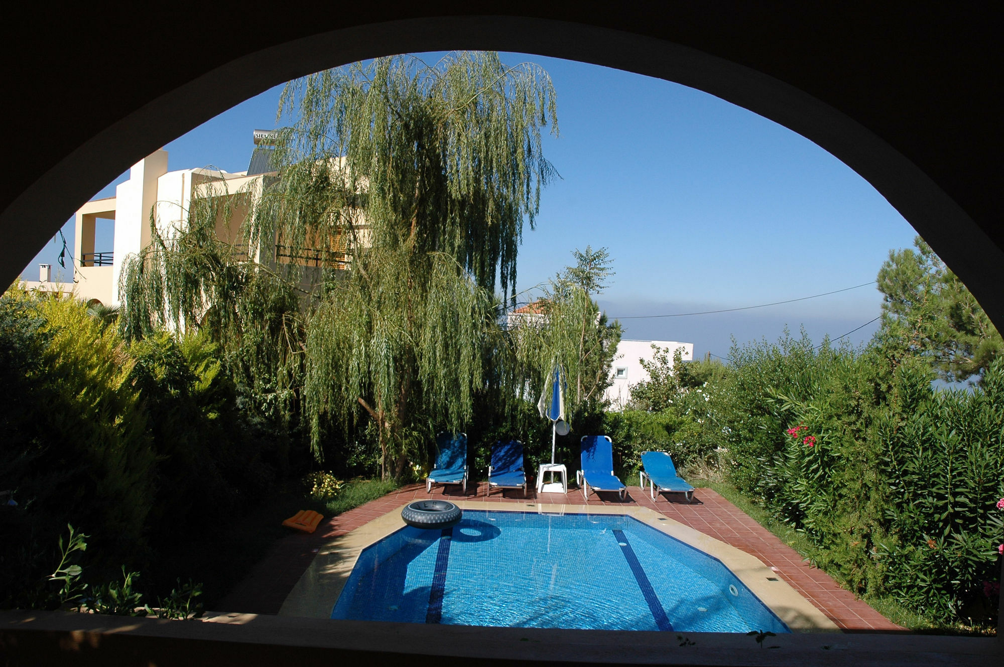העיירה רתימנו Aloni Villas מראה חיצוני תמונה